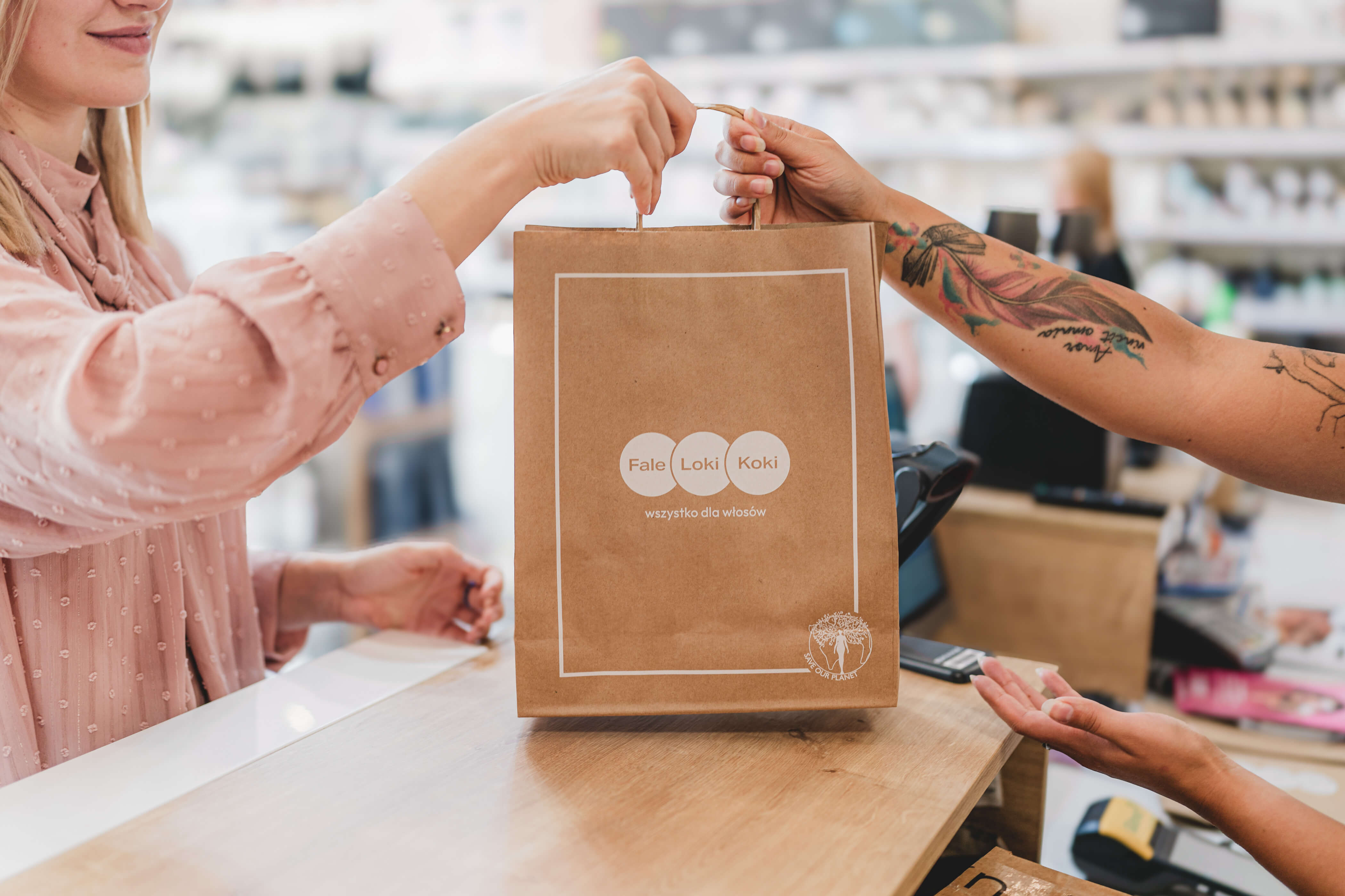 Sklepy stacjonarne Falelokikoki